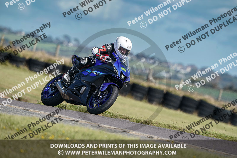 anglesey no limits trackday;anglesey photographs;anglesey trackday photographs;enduro digital images;event digital images;eventdigitalimages;no limits trackdays;peter wileman photography;racing digital images;trac mon;trackday digital images;trackday photos;ty croes